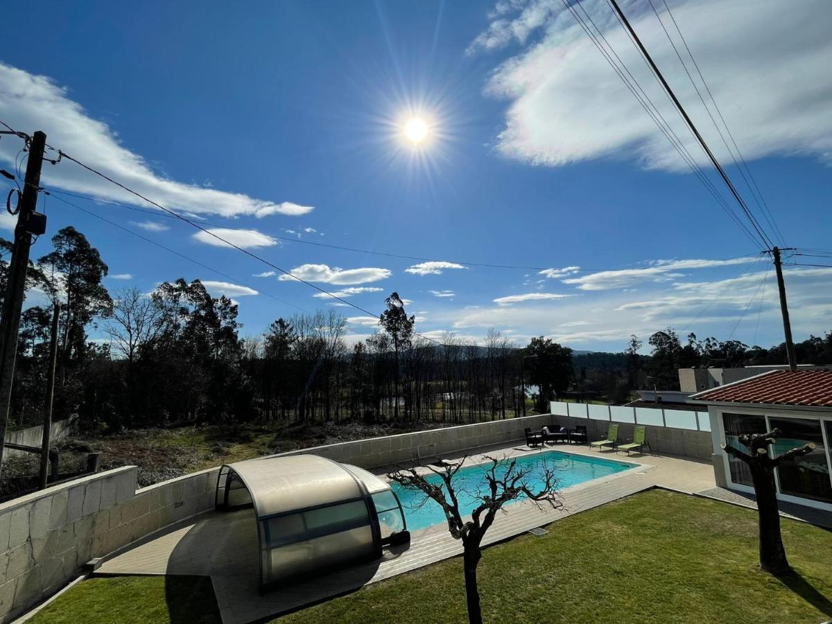 Ucha Villa Barcelos Exterior photo