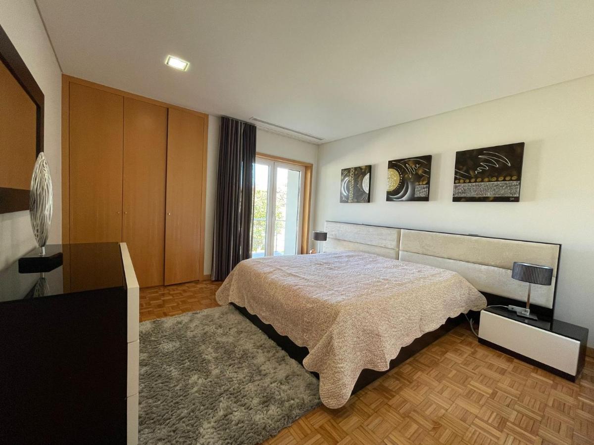 Ucha Villa Barcelos Exterior photo