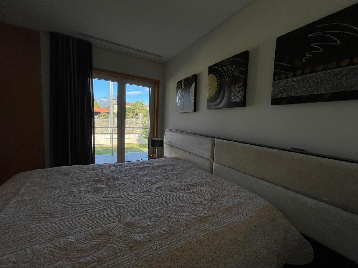 Ucha Villa Barcelos Exterior photo
