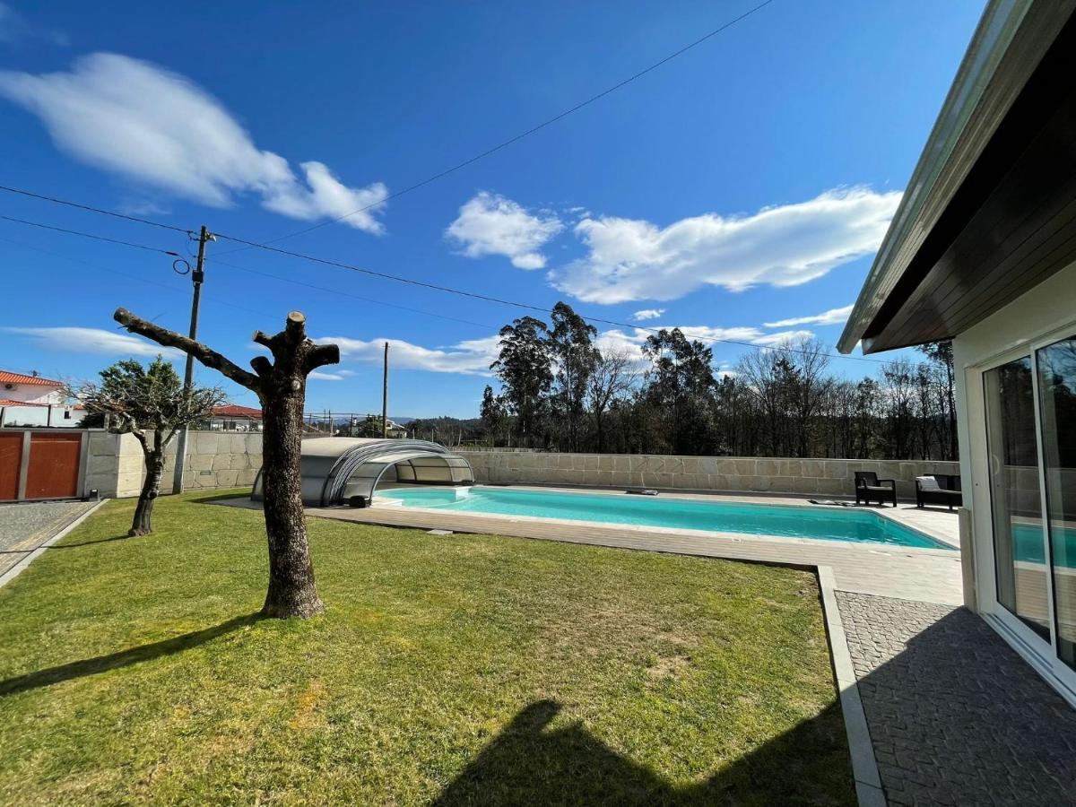 Ucha Villa Barcelos Exterior photo