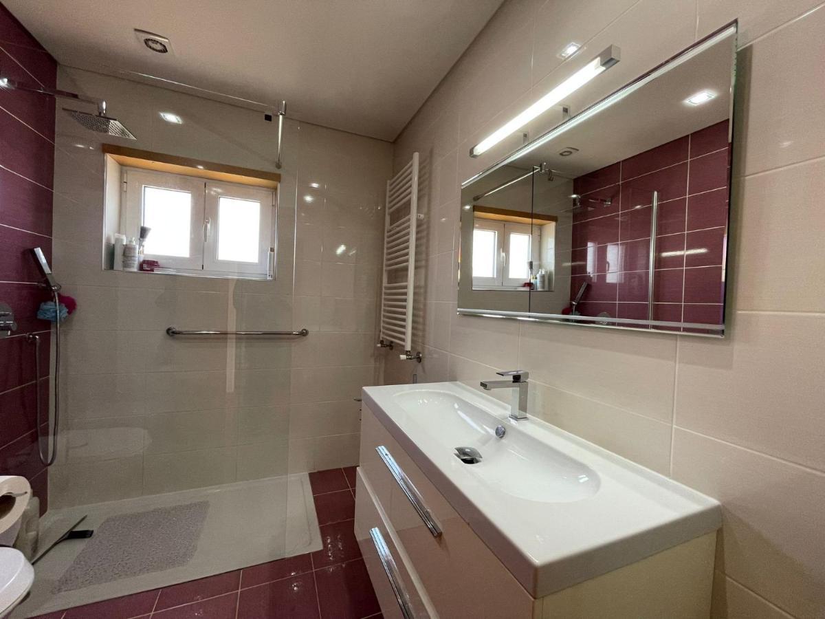 Ucha Villa Barcelos Exterior photo